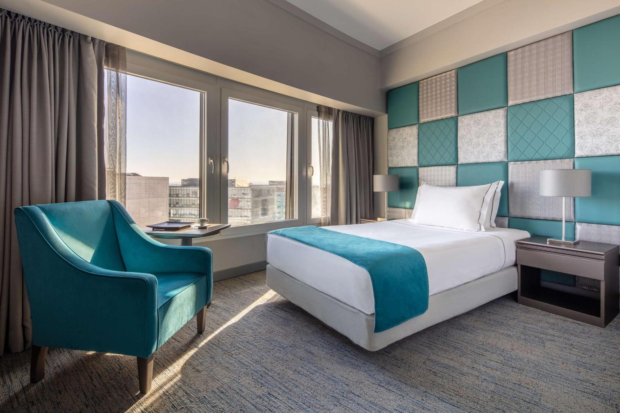 Hotel Tivoli Oriente 4*